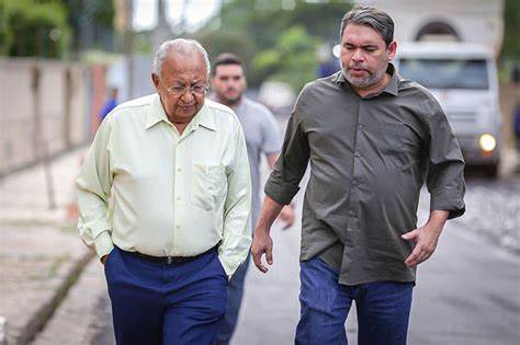 Prefeitura de Teresina entrega obras de calçamento e drenagem em comunidades da zona Leste