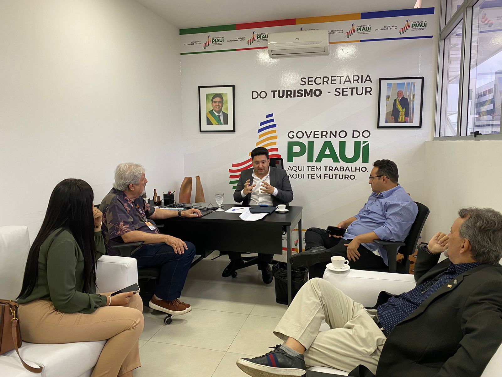 SEMDEC e SETUR alinham parcerias para impulsionar turismo local