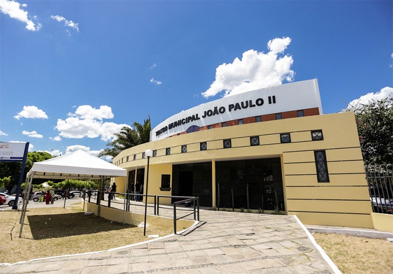 Teresina se prepara para uma noite de risadas e solidariedade no show de humor “Animais-vos uns aos outros”