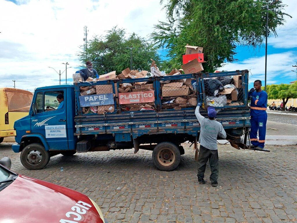 Com coleta seletiva, Prefeitura recolhe 2 mil toneladas de material reciclável em Oeiras – Prefeitura de Oeiras – Piauí