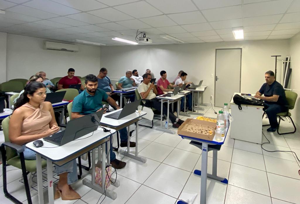 Equipe da União realiza curso voltado para a avaliação de imóveis do Estado