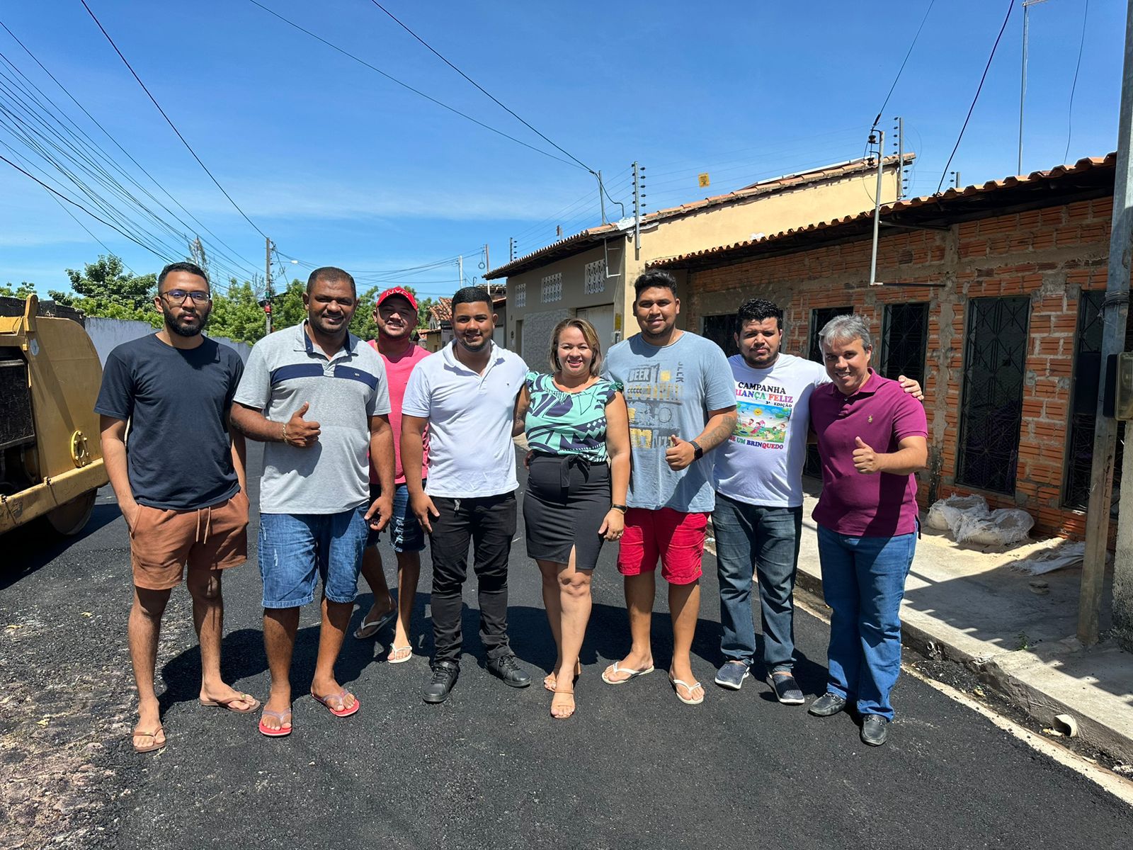 Thiago Carvalho acompanha início do asfaltamento da Rua 100 a 101 nos bairros Parque União e Bela Vista
