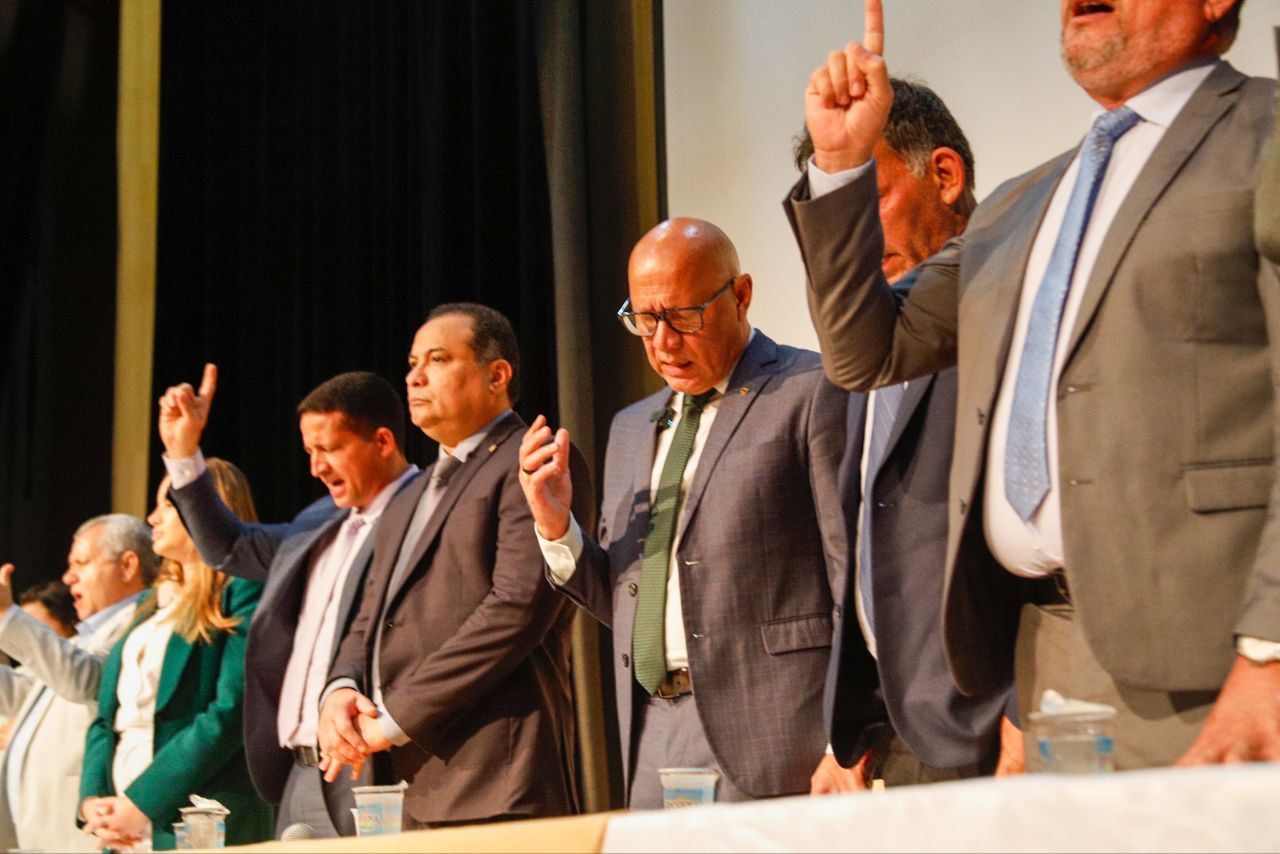 Papel social das Igrejas Evangélicas é destaque durante homenagem na Alepi