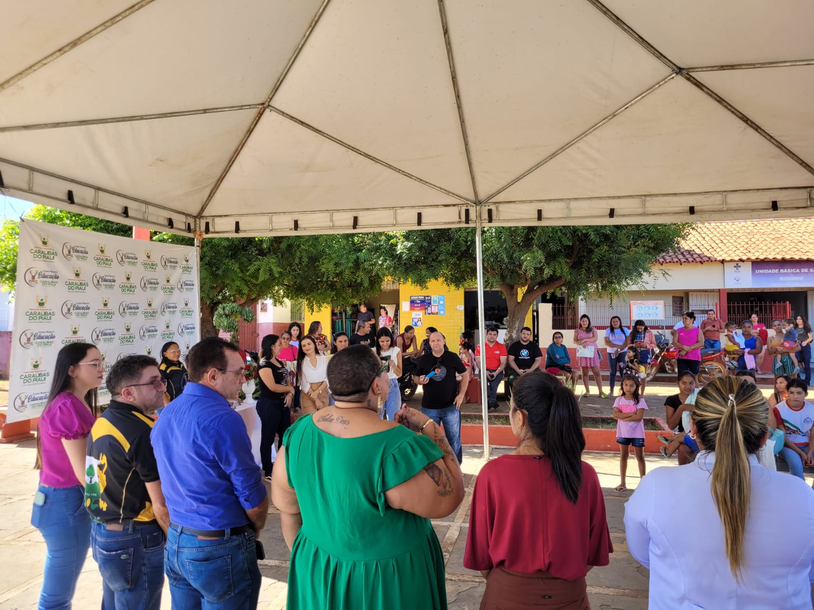 Ônibus Lilás realiza atendimento em Caraúbas do Piauí