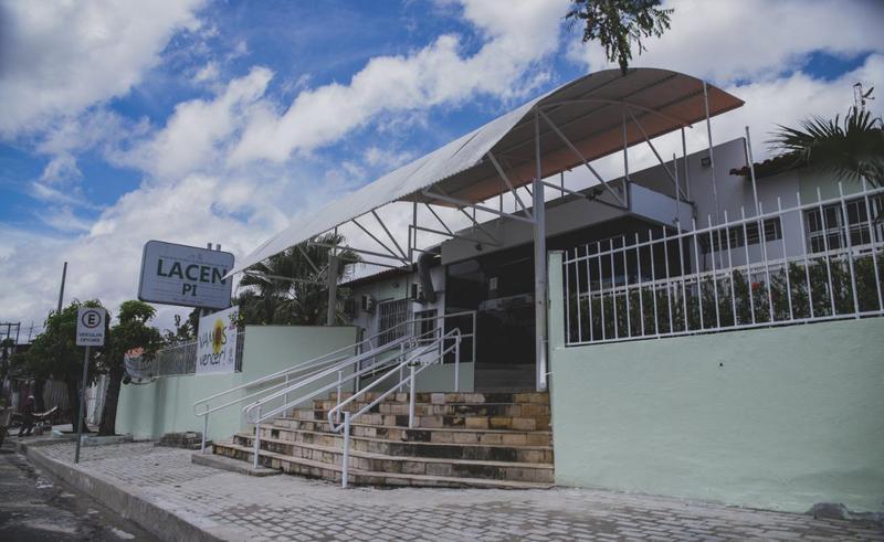Sesapi vai implantar quatro Laboratórios Centrais em cidades do Piauí e descentralizar serviços