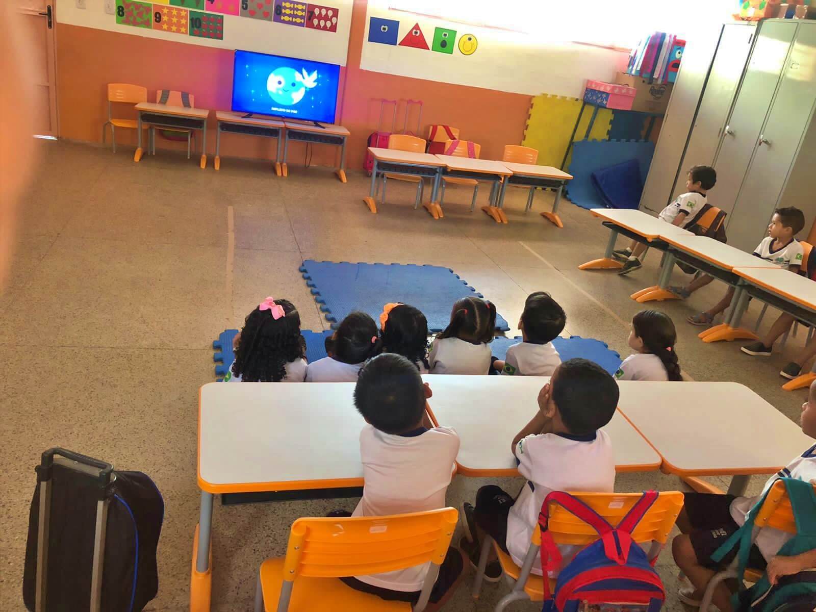 Projeto Minha Escola em Paz é promovido no CMEI Parque Firmino Filho