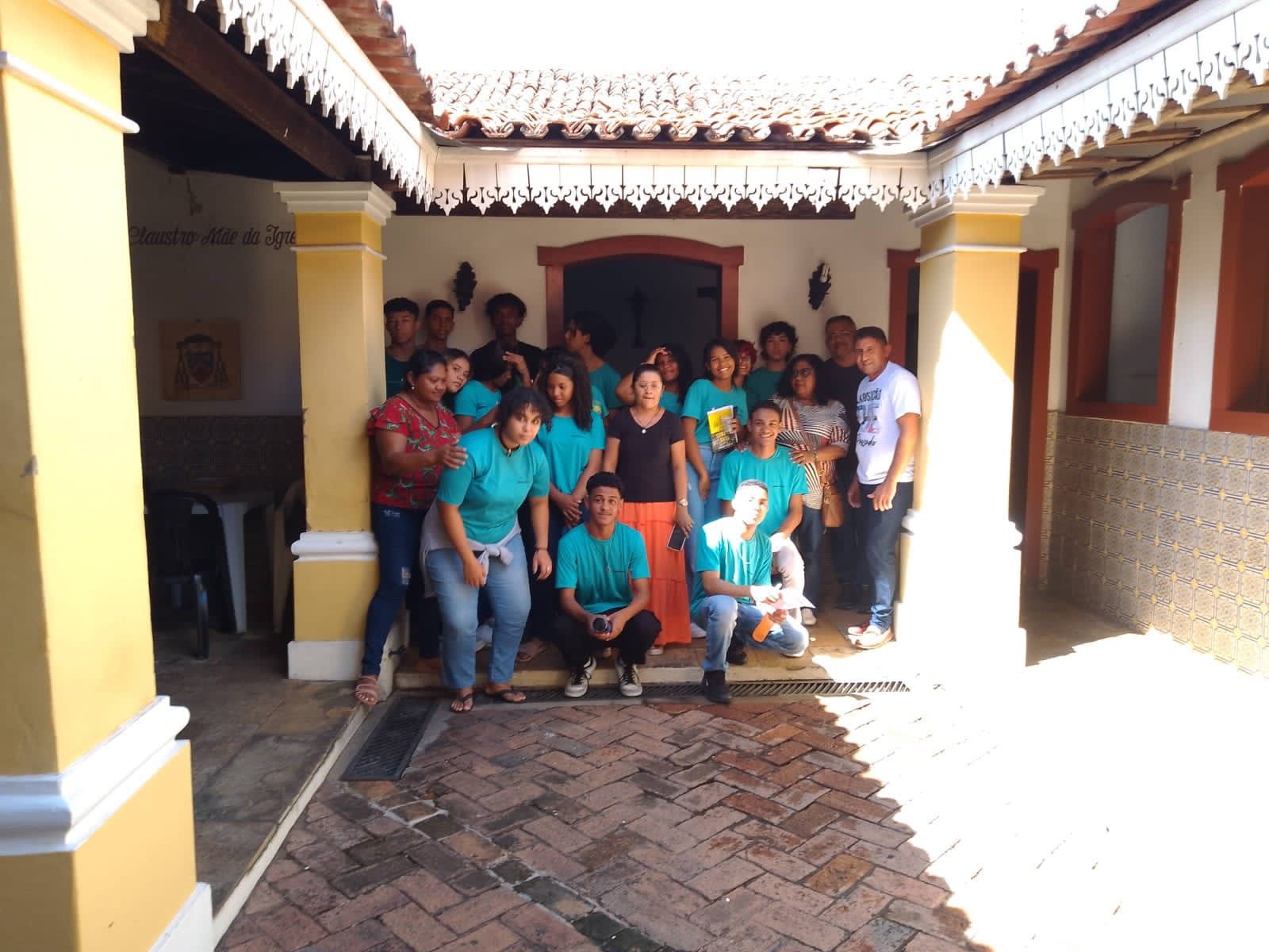 Museu de arte Sacra de Teresina recebe visita de alunos da Casa de Zabelé