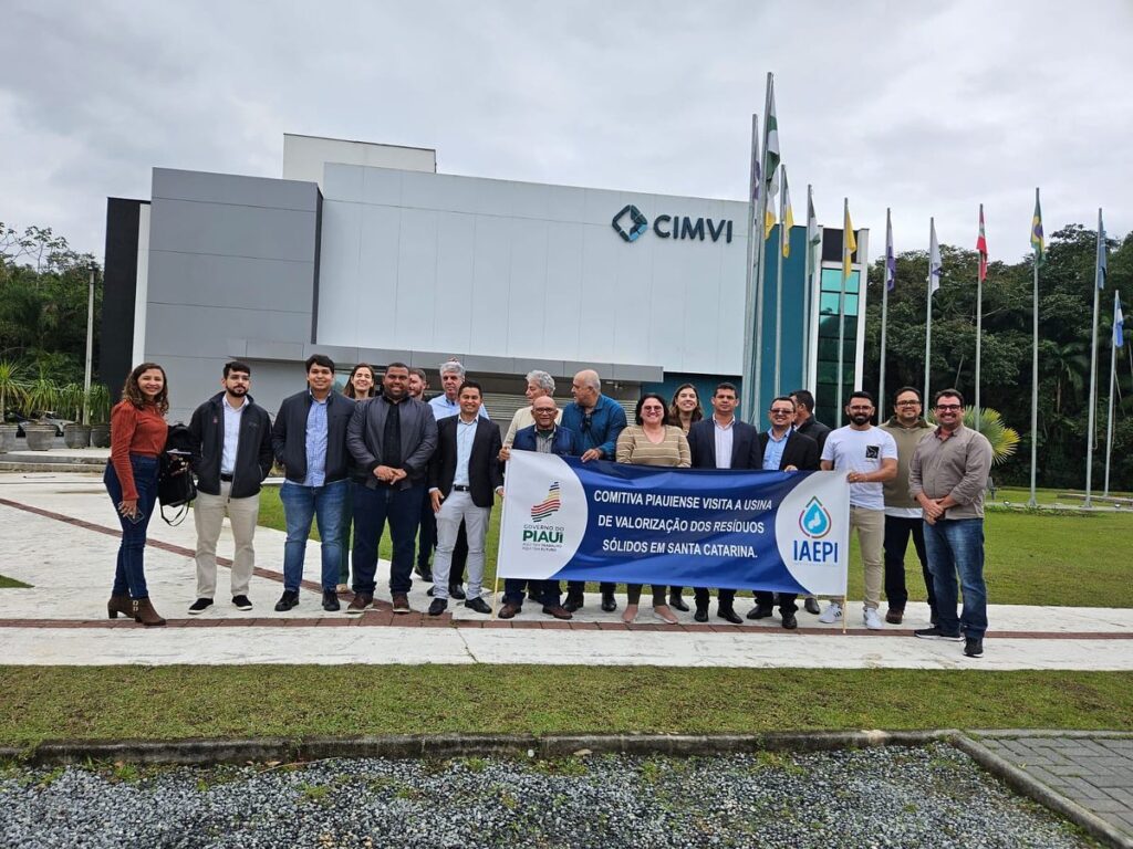 Oeiras integra comitiva piauiense e visita usinas de processamento de lixo no Paraná e em Santa Catarina – Prefeitura de Oeiras – Piauí