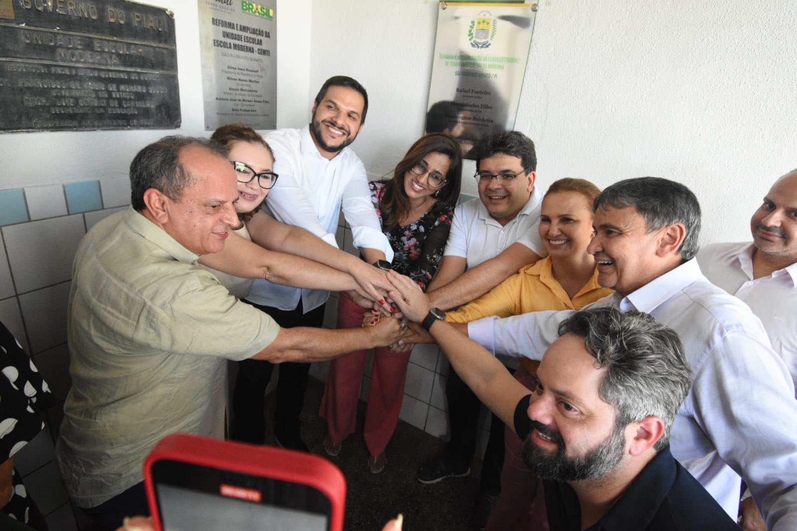Governador entrega obras em São Raimundo Nonato e ministro autoriza R$ 2,51 milhões para municípios do Sul do Piauí