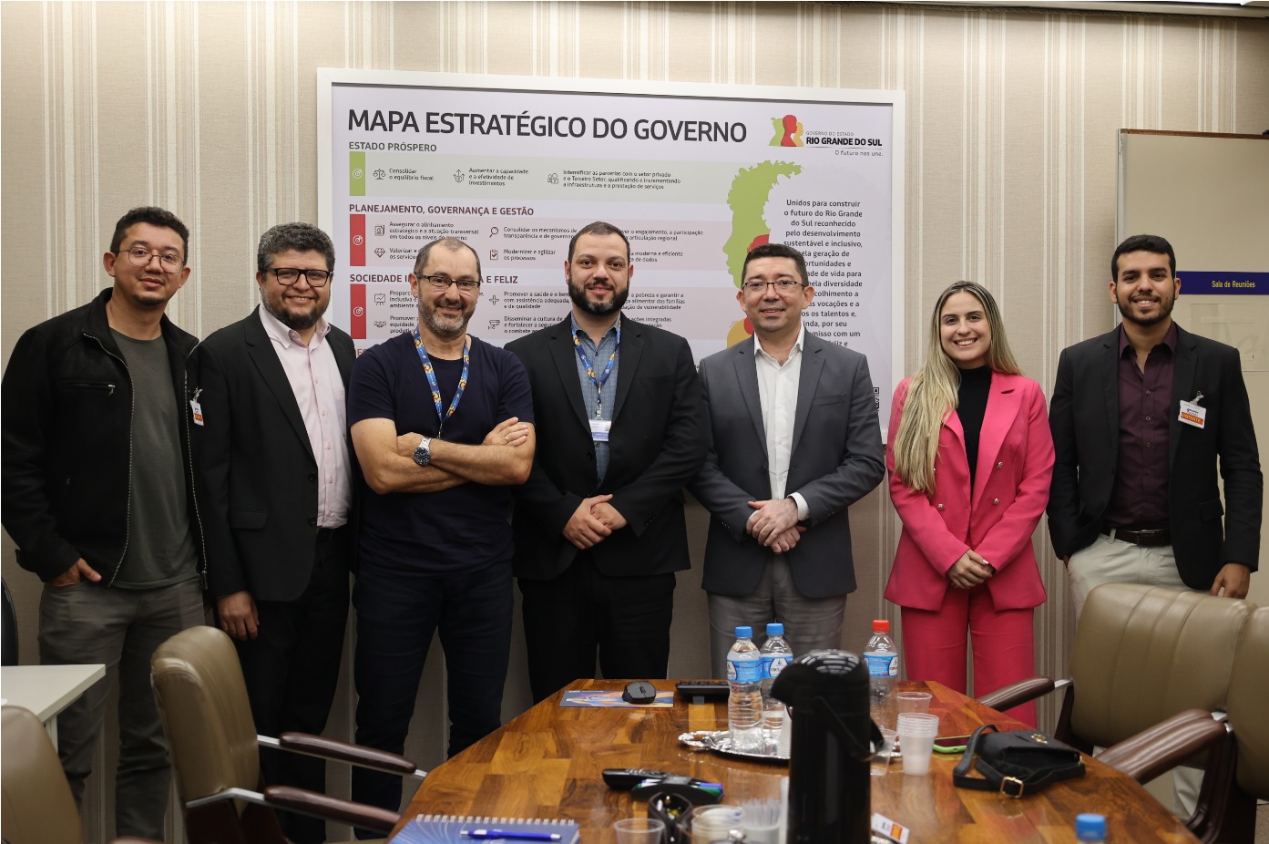 Presidente da Etipi realiza visita técnica em empresa referência na área de tecnologia no Brasil