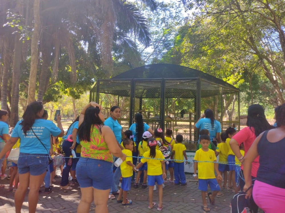 Aula-passeio ao Zoobotânico encerra atividades na Escola Municipal Laurindo de Castro