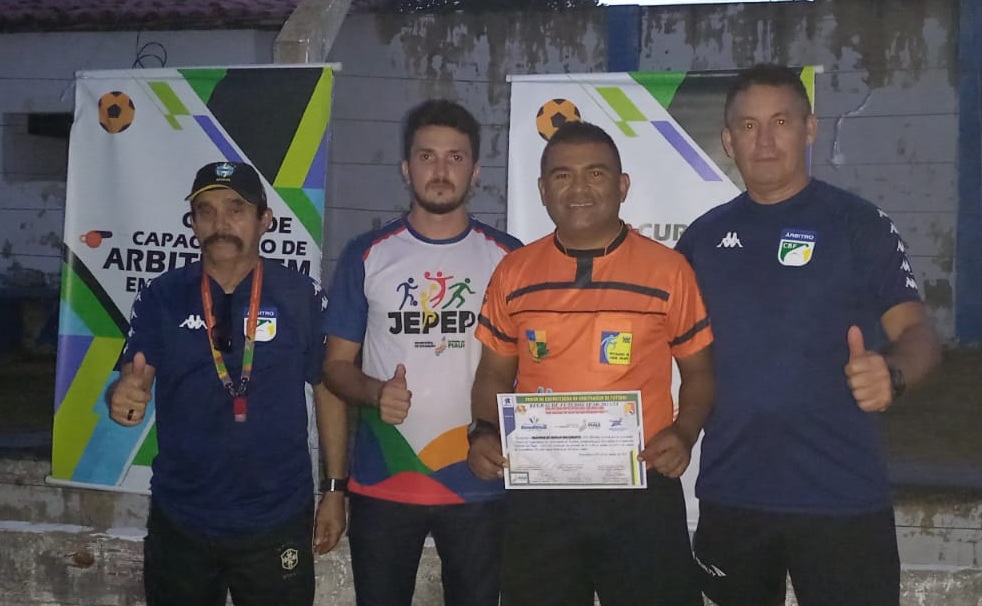Secretaria dos Esportes realiza curso de arbitragem de futebol em Pio IX