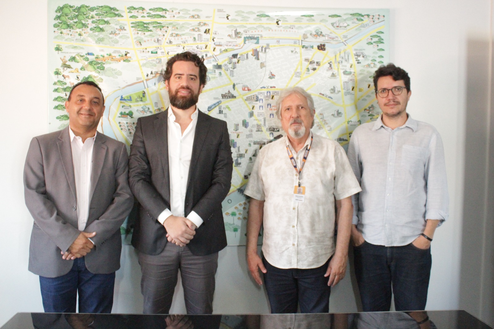 Técnicos da SEMDEC apresentam projeto voltado para o turismo escolar