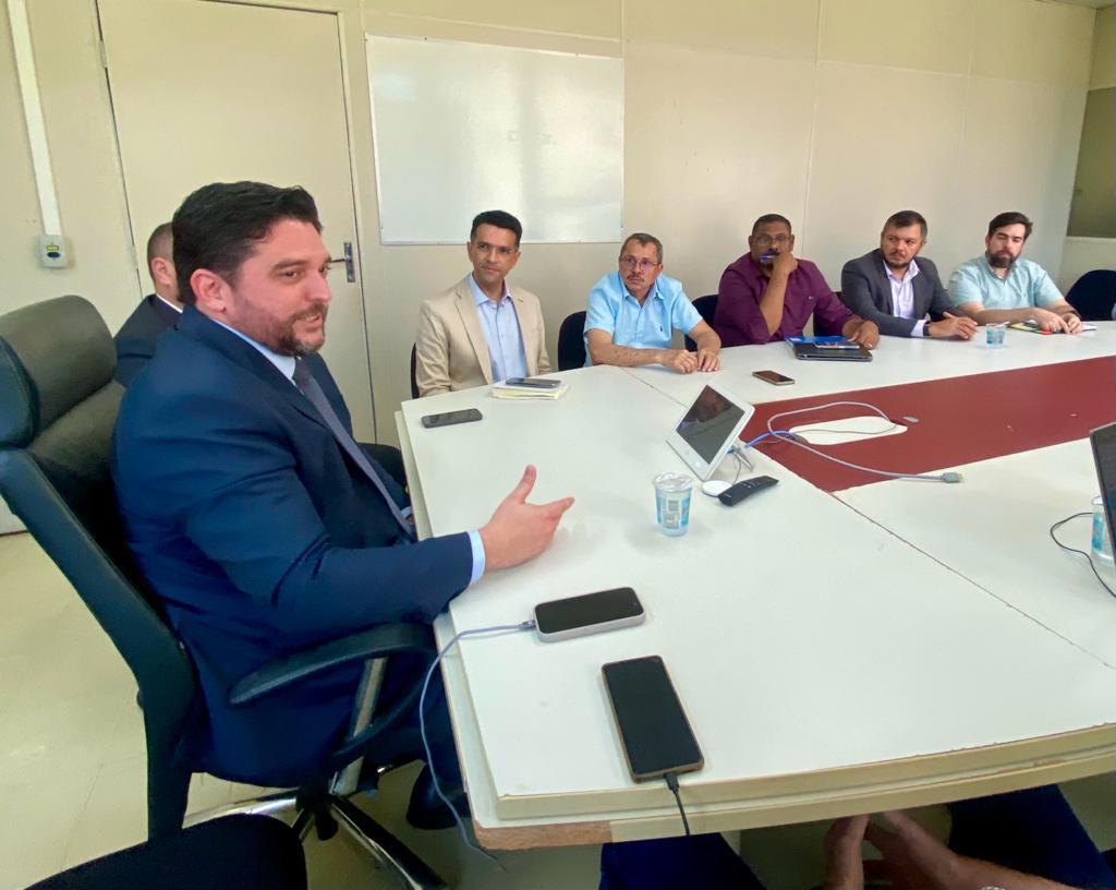 Comitiva do Governo do Ceará visita a Sead para conhecer sistema de gestão de pessoas