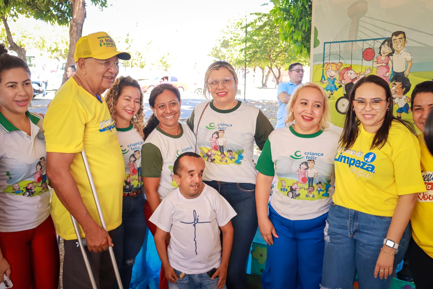 Prefeito prestigia o “Ação para cuidar de pessoas” na zona Norte de Teresina