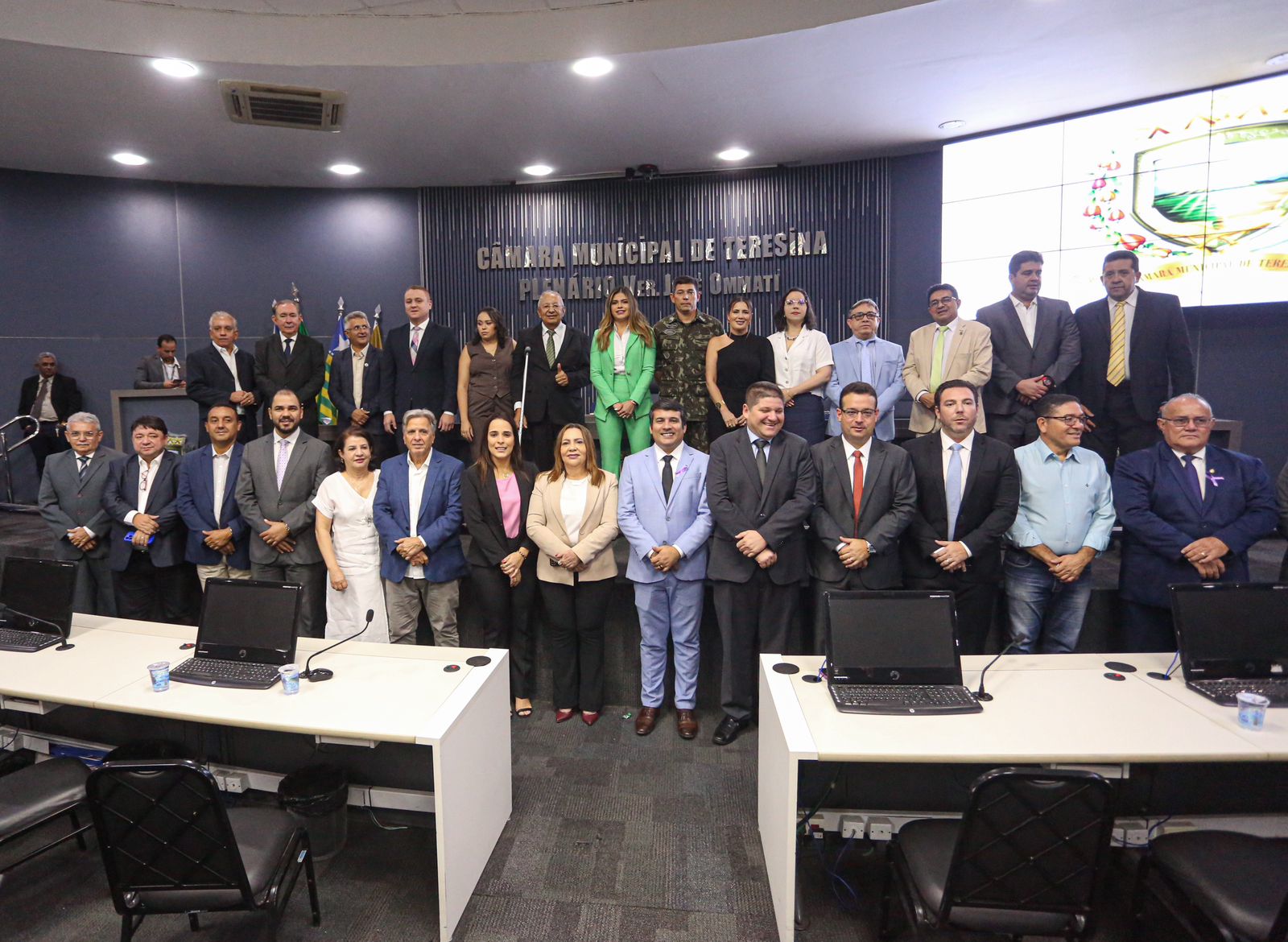 Prefeito Dr. Pessoa participa de Sessão Solene na Câmara de Vereadores em homenagem ao aniversário de Teresina