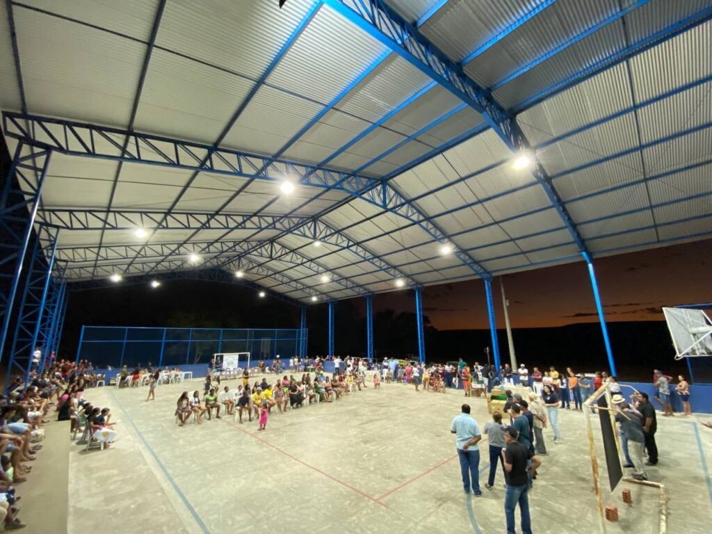 Zé Raimundo entrega reforma do ginásio e novos equipamentos para escola do povoado Boa Nova – Prefeitura de Oeiras – Piauí