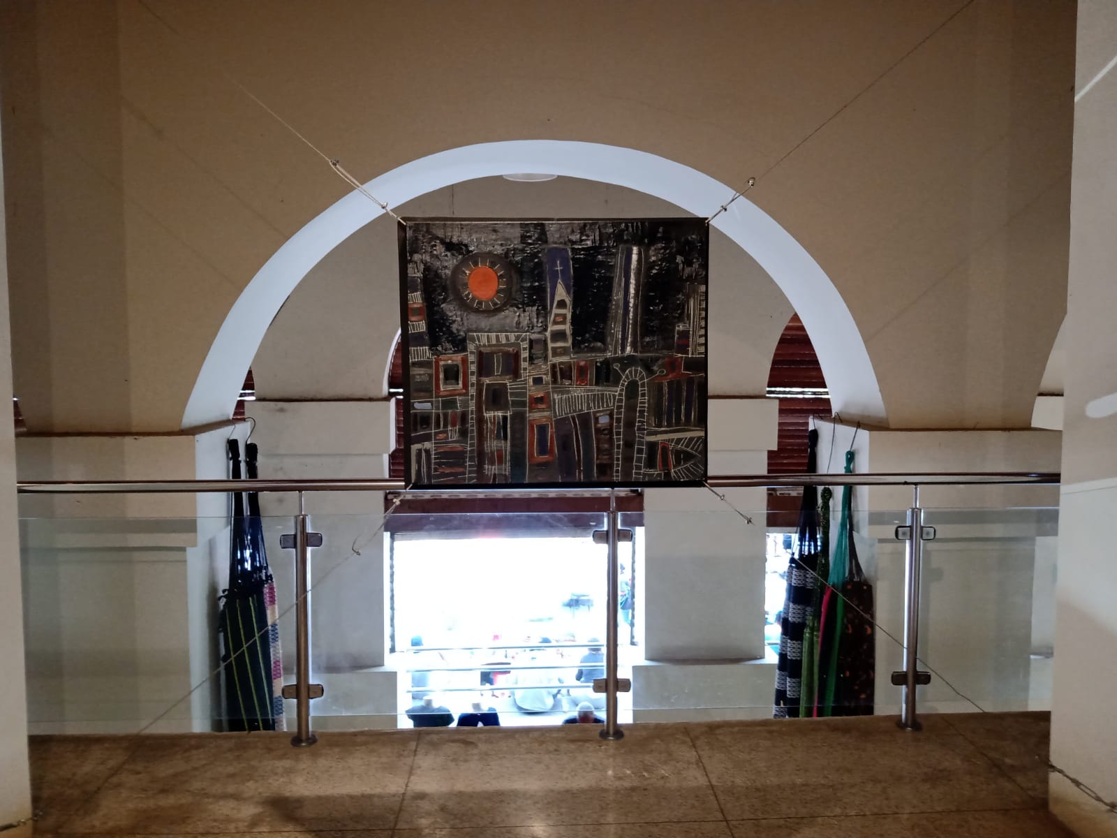 Com obras de 11 artistas, Galeria do Mercado Central abre nova exposição