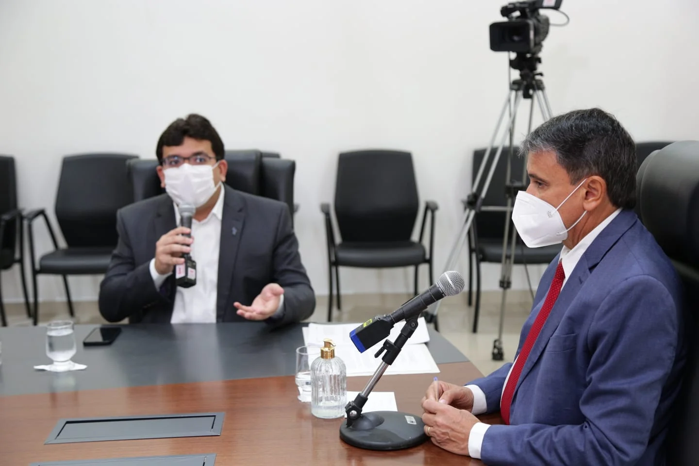 W. Dias cria fundo e se compromete com o plantio de 5 milhões de árvores