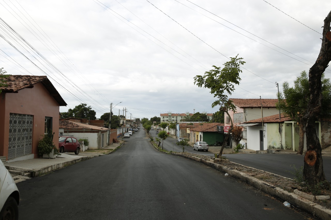 Eturb intensifica obras de recuperação asfáltica na capital
