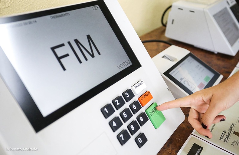 Eleitores não podem ser presos ou detidos a partir desta terça-feira no Brasil