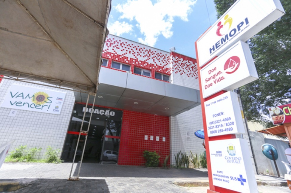 Com baixa no estoque, Hemopi faz campanha para atrair doadores de sangue