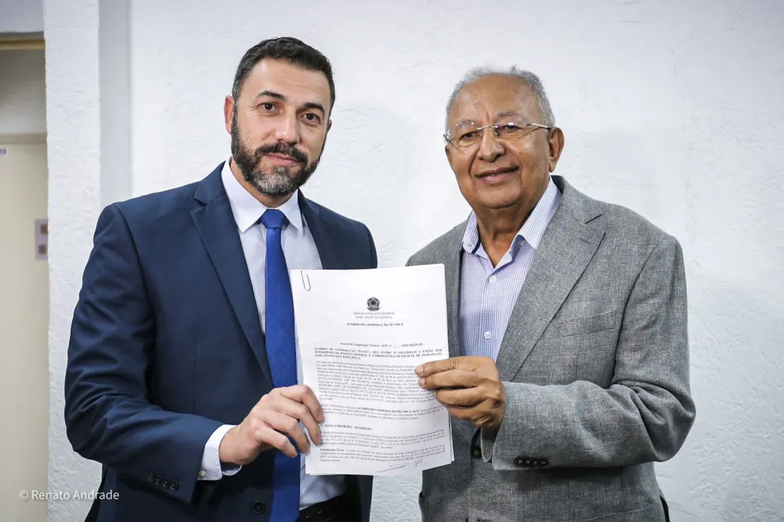 Dr Pessoa e PF assinam acordo para manutenção do porte de arma da Guarda Municipal