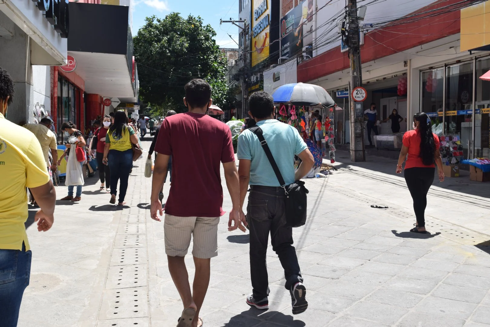 Confira o que abre e o que fecha no feriado do Dia dos Finados em Teresina
