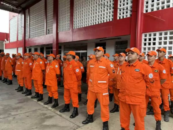 Mais de 4 mil candidatos farão provas do concurso do Corpo de Bombeiros hoje (4)