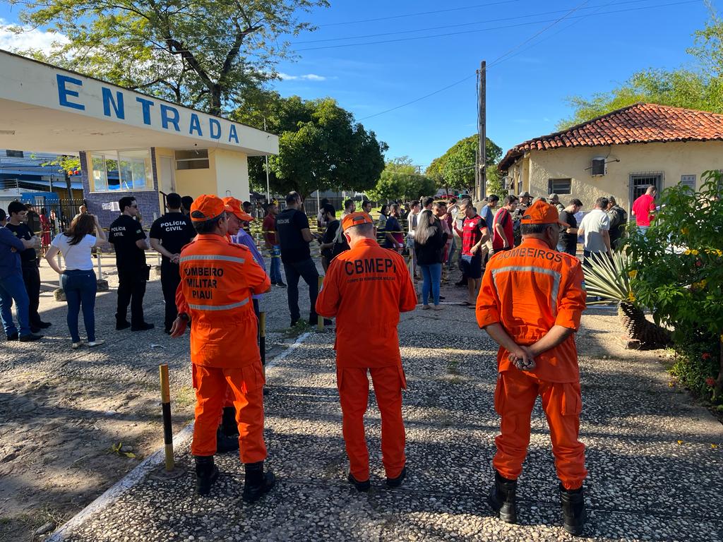 Governo do Estado realiza prova do concurso para novos bombeiros