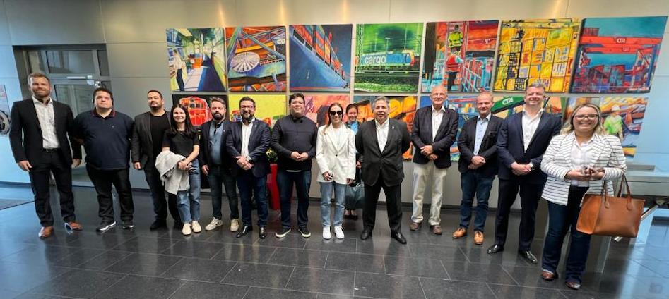 Rafael visita maior porto da Alemanha, se reúne com empresas e assina memorando para operações no Porto de Luís Correia