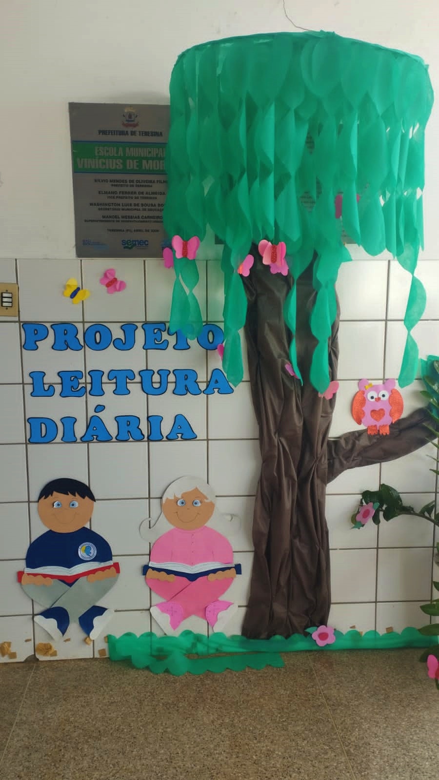 Projeto Leitura Diária é realizado na Escola Municipal Vinicius de Moraes