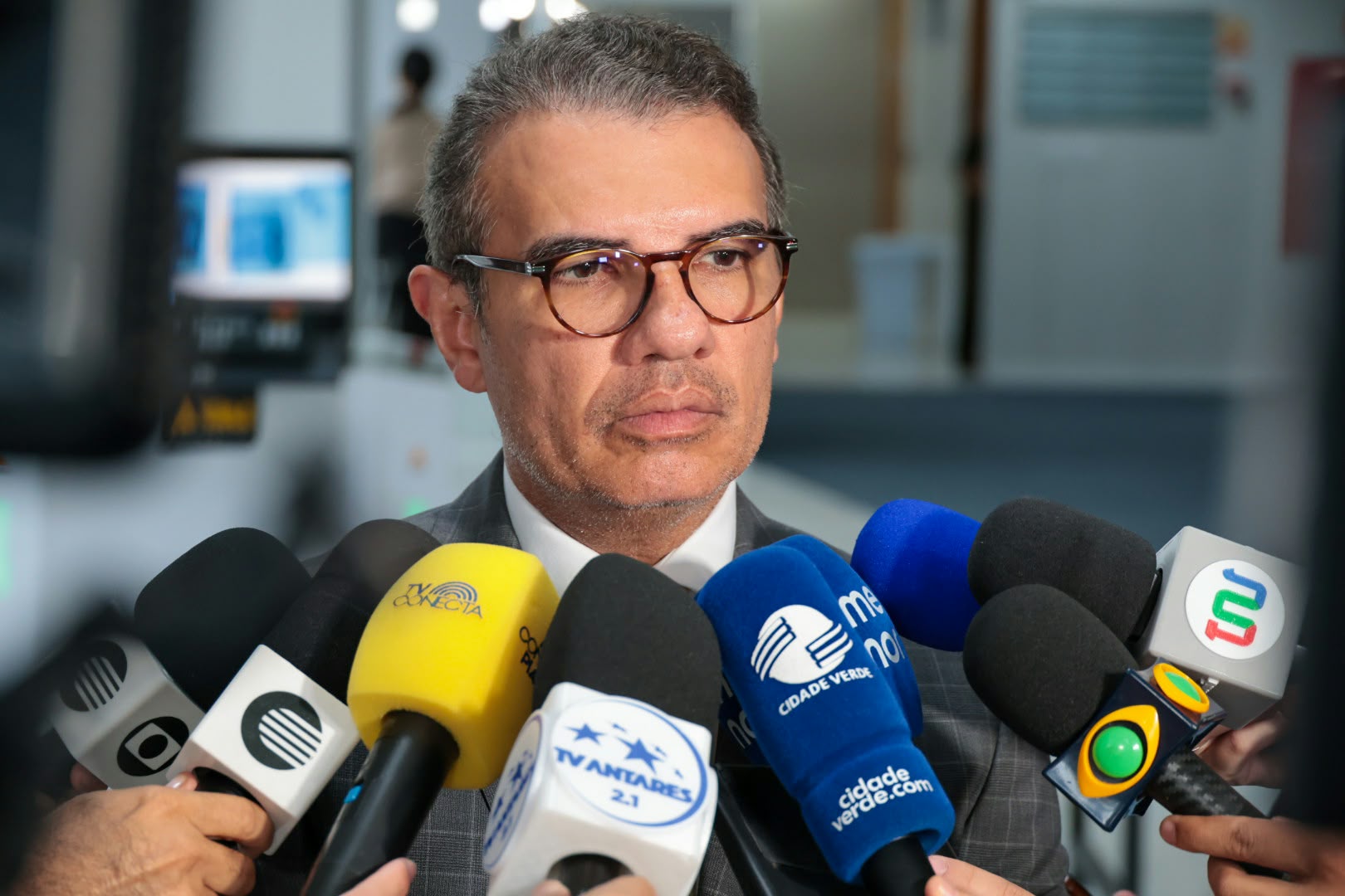 Origem de quase R$ 1 milhão apreendidos em 24h será investigada, diz TRE