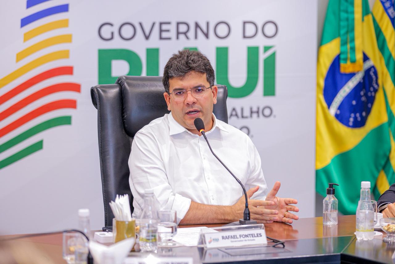 Rafael anuncia estudo para reduzir ICMS e reforço na fiscalização da água no PI